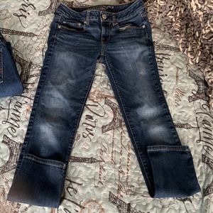 American Eagle Outfitters Skinny Jeans Size 4 Short, very nice shape see pics